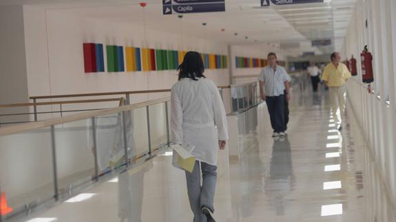 Internistas recurren sus oposiciones por «favorecer» a médicos del Río Hortega