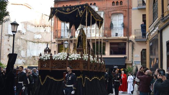 La Virgen de los Clavos del Santo Entierro de Zamora estrena un nuevo palio