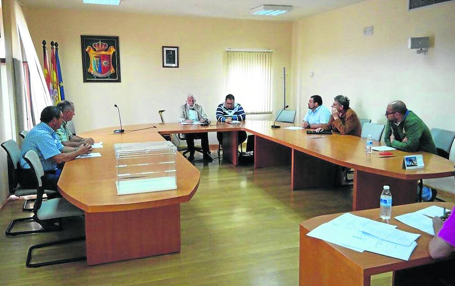 El alcalde de Villarino declara hoy como investigado por una denuncia de VyC