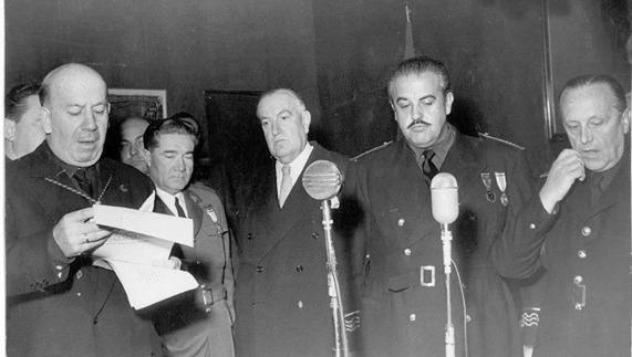 El falangista Girón, hijo adoptivo de Valladolid