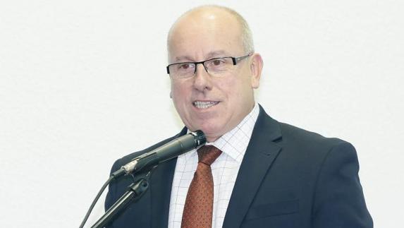 El ex vicepresidente de la Diputación y alcalde de Olmedo, Alfonso Centeno. 