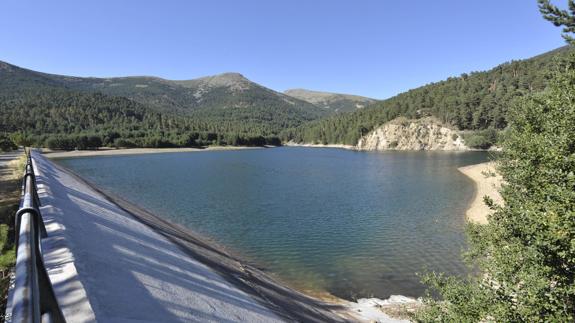 El Espinar vuelve a la carga para reclamar ante la CHD el proyecto de recrecida del embalse del Tejo