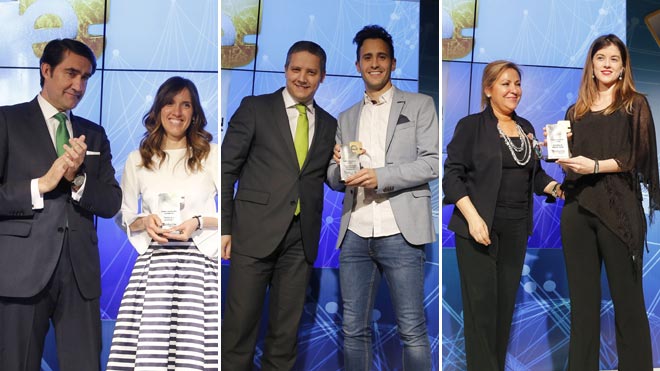 Los representantes de Biicon, Multihelpers y Beonprice reciben sus respectivos premios de manos de Juan Carlos Suárez Quiñones, Eduardo Gómez y Rosa Valdeón en la gala del pasado año.