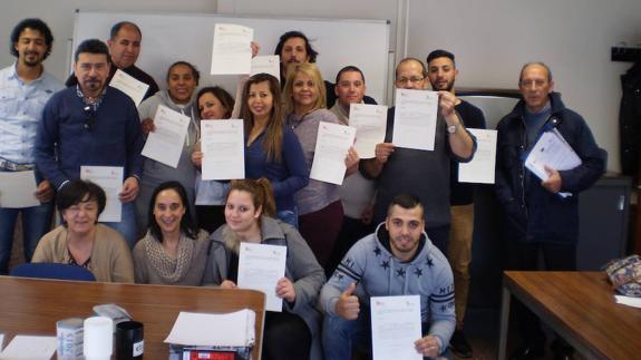 Participantes en el curso de la CPOE.
