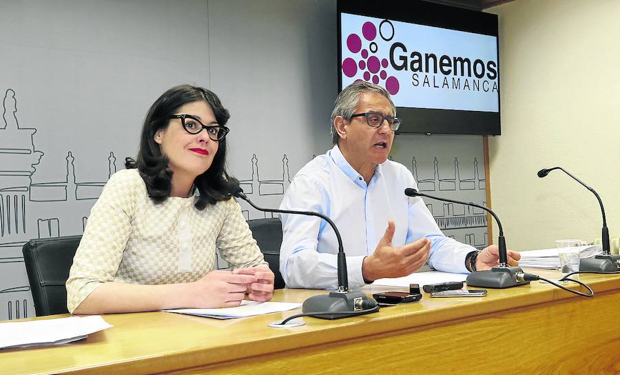 Virginia Carrera y Gabriel Risco en una rueda de prensa anterior. 