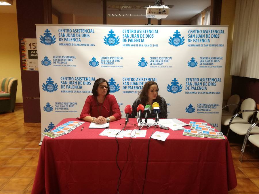 Cecilia Pérez y Vanesa Frechoso, en la rueda de prensa. 