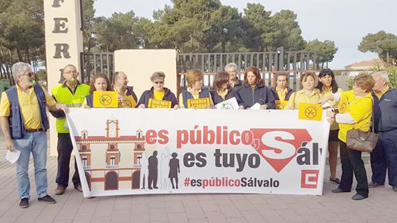 Trabajadores de Correos de Arévalo piden que no se recorten los puestos de empleo. 