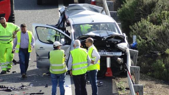 Madre e hija, ambas fallecidas, viajaban en la furgoneta que fue arrollada el día 16 por un camión en el kilómetro 112 de la A-62.