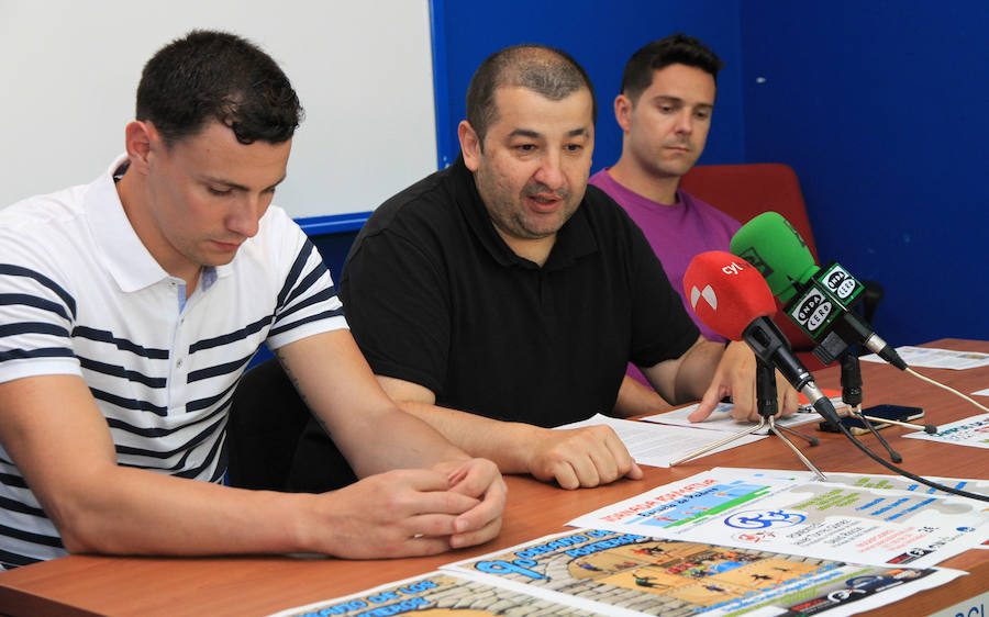 Alberto Sanz 'Mordi', César Arcones y Cidao, durante la rueda de prensa.