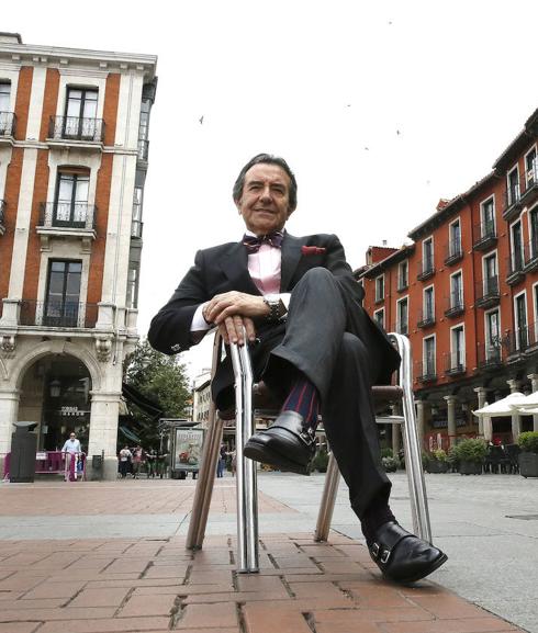 Enrique Cornejo, en la Plaza Mayor. 