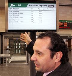 El tren de pruebas de Adif tiene el récord de velocidad para vehículos diésel