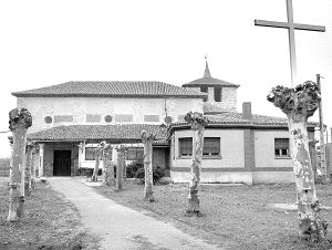 Iglesia de Allende el Río. / MERCHE DE LA FUENTE