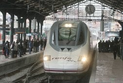 Renfe ratifica que no aplicará bonos de viajes en el Ave