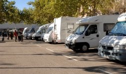 Nuevo estacionamiento para caravanas frente al recinto de la Feria de Valladolid. / RICARDO OTAZO