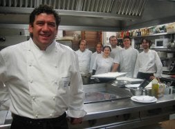 Adiós al chef que lideró la nueva cocina en la región