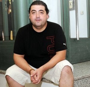 Rubén Salas, en la sede de la Delegación de El Norte. / N. H.
