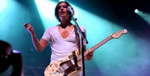 Un instante del concierto de Placebo celebrado anoche en la Feria de Muestras de Valladolid. ::                             R. OTAZO