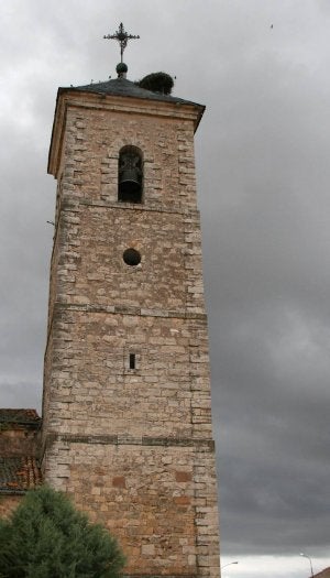 Torre del templo de Nuestra Señora de la Asunción de Torreiglesias. ::
M. R.