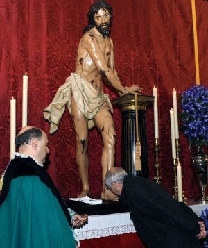 Besapié al Cristo Atado a la Columna