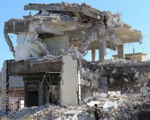 Comienza el derribo del edificio de Coca-Cola para construir viviendas