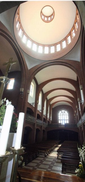 Interior de la iglesia de San José. ::
MERCHE DE LA FUENTE