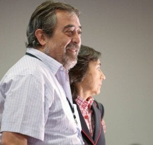 Belloch cree un «disparate» la designación y Aguilar dice que es «un magnífico error»