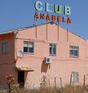 Detenida la dueña del club de Mayorga y del bar de Becilla por hacerse  pasar por su hermana | El Norte de Castilla