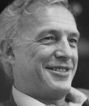 Carlos Ballesteros.