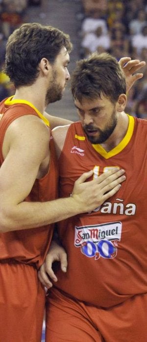 Los hermanos Gasol, en el pasado Eurobasket. ::
EFE