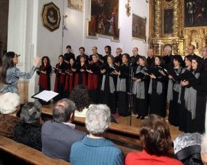 Concierto celebrado ayer en la iglesia de San Martín. ::
A. DE TORRE