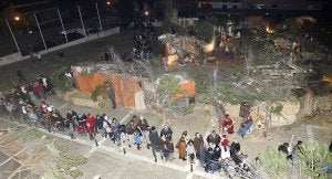 Un centenar de vecinos transforman Fuensaldaña en la ciudad de Belén