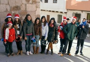 El grupo del aguinaldo recorrió las calles de Baltanás. ::
L. A. CURIEL