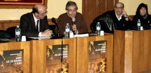 El salmantino Andrés Catalán gana el Premio Gil de Biedma de Nava