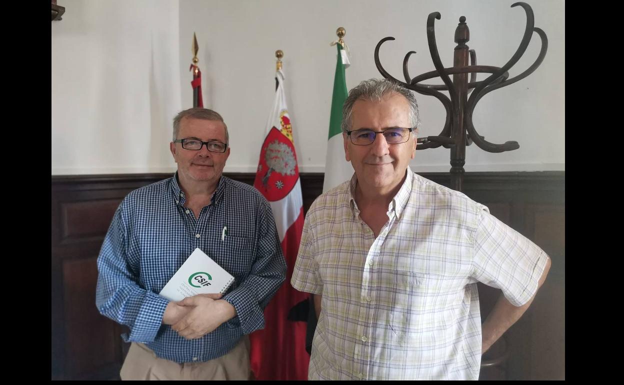 CSIF ofrece su colaboración al alcalde de Alburquerque para afrontar la precaria situación laboral y económica de los trabajadores municipales