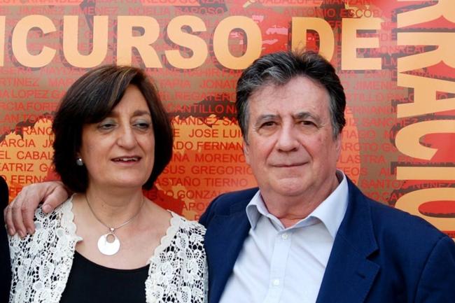 Junto a Landero en la entrega de los premios de narraciones cortas