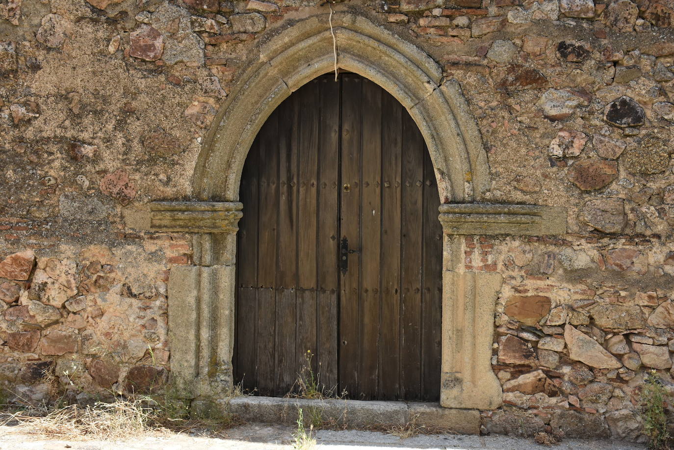 Puertas del Castillo de Luna