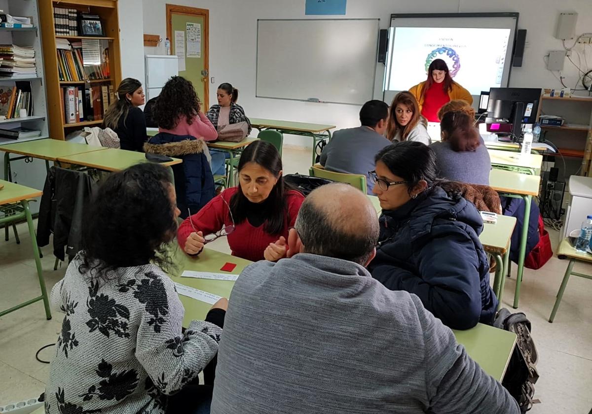 El Aula de Adultos peligra por la baja demanda