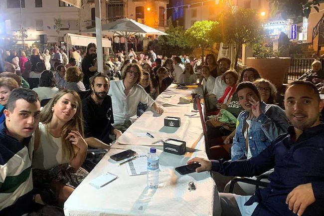 Actividad de convivencia, el 8 de septiembre, en la plaza de España