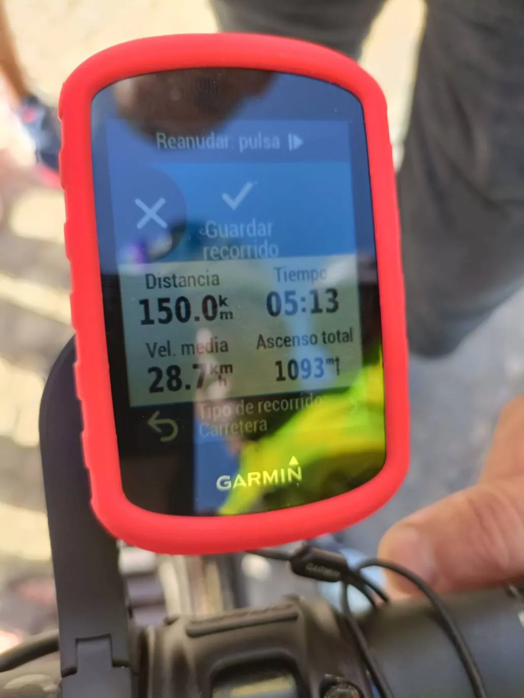 Imagen secundaria 2 - Raúl Rasero recorrió en bicicleta 150 kilómetros a beneficio de la ADMO