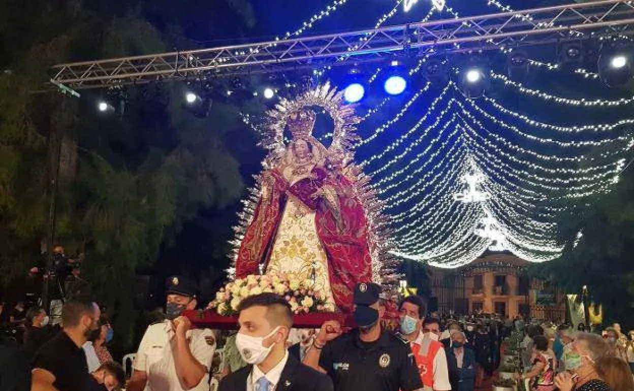 Este año tampoco habrá procesión de la Piedad, pero sí desfile de entrada |  Hoy