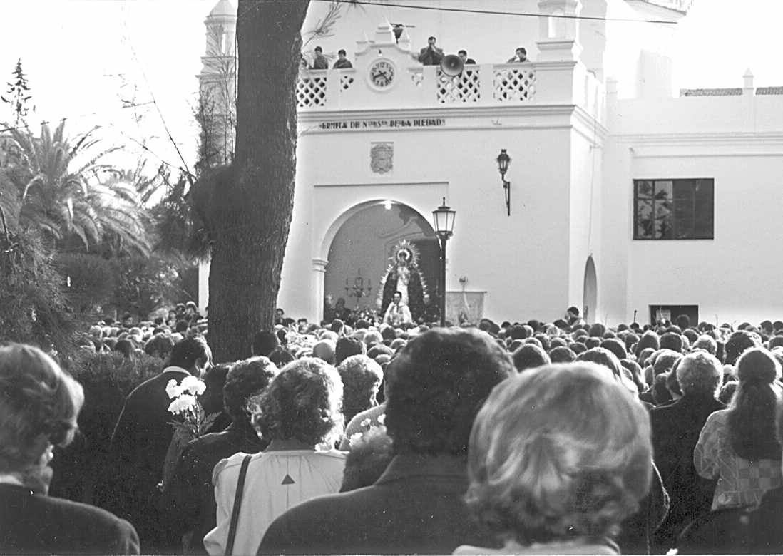 Fotos: Las fiestas de la Piedad siguen siendo referencia para los almendralejenses