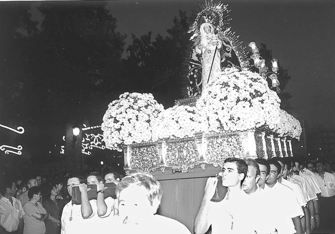 Fotos: Las fiestas de la Piedad siguen siendo referencia para los almendralejenses