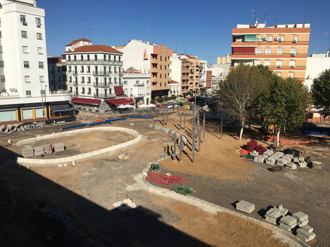 Las obras de la plaza de Extremadura se están ejecutando en plazo. 