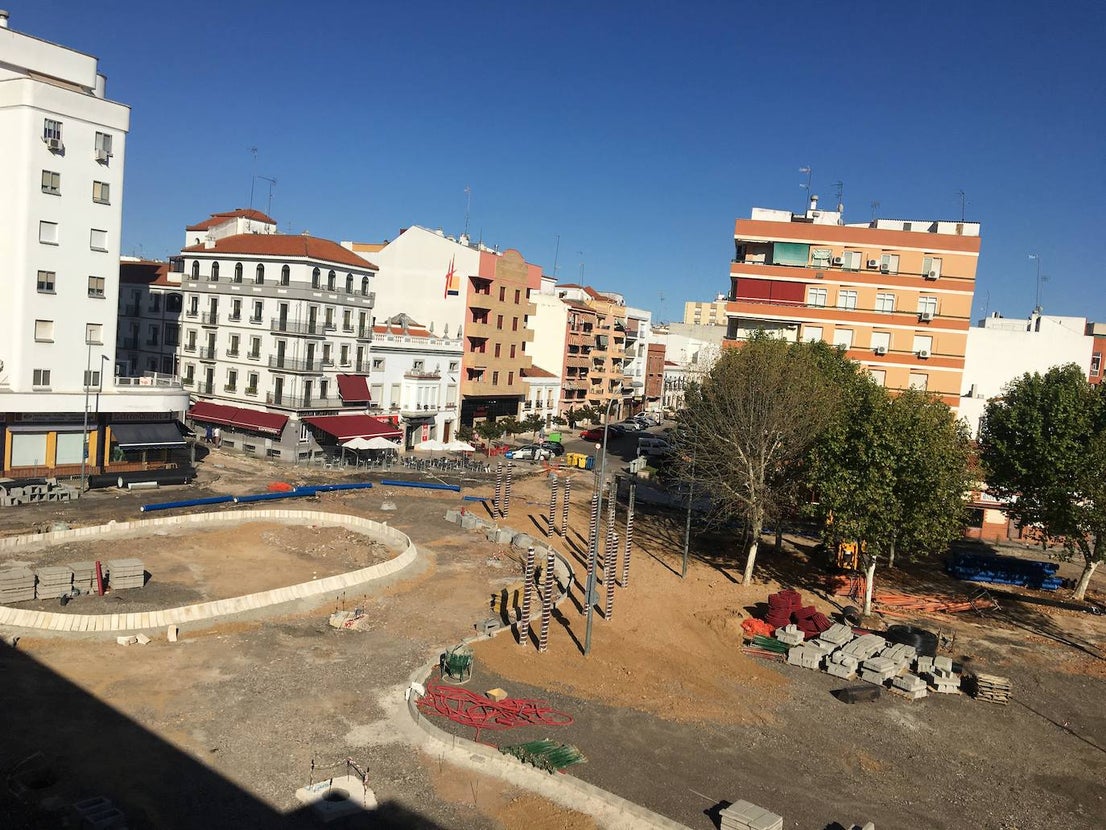 Las obras de la plaza de Extremadura se están ejecutando en plazo. 