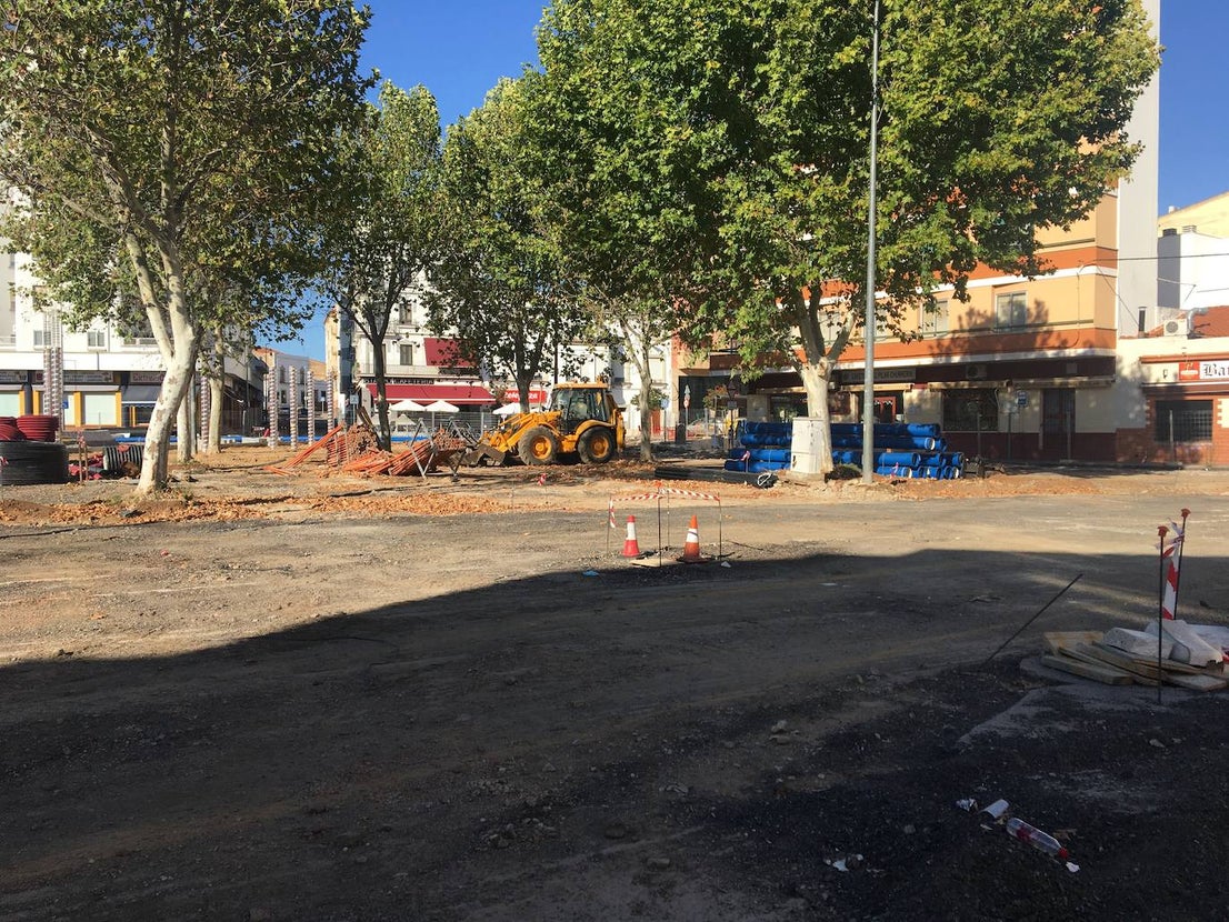 Las obras de la plaza de Extremadura se están ejecutando en plazo. 
