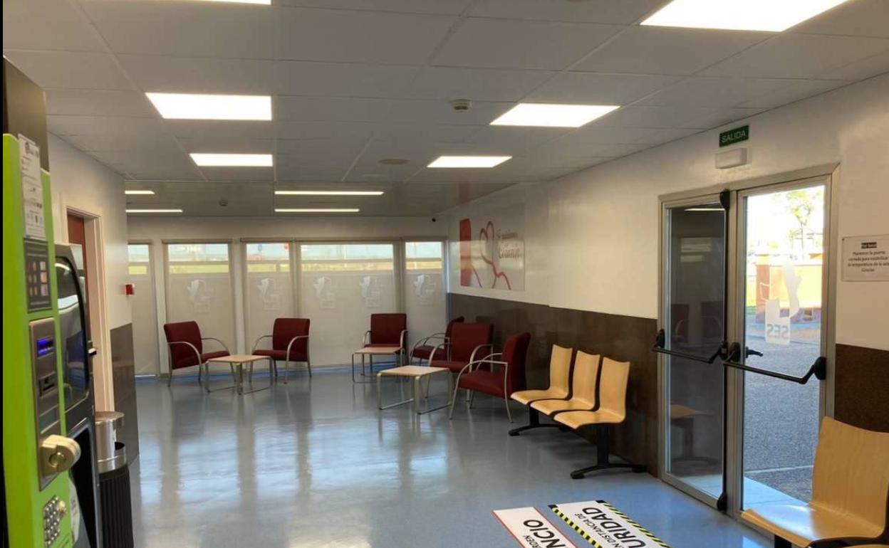 Sanidad abre un brote de covid en el Hospital Tierra de Barros con 4 casos