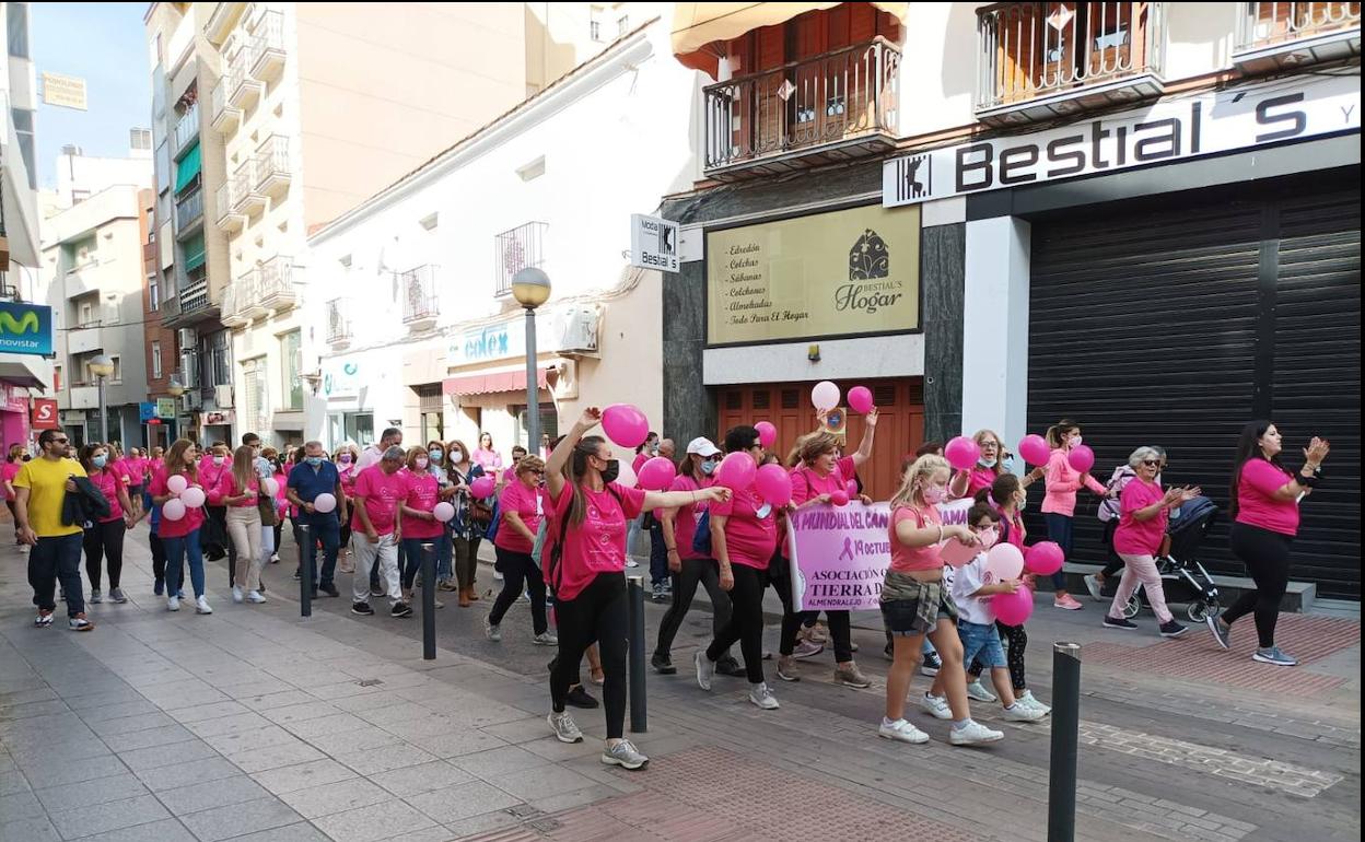 El domingo se celebró una ruta para concienciar sobre la enfermedad. 