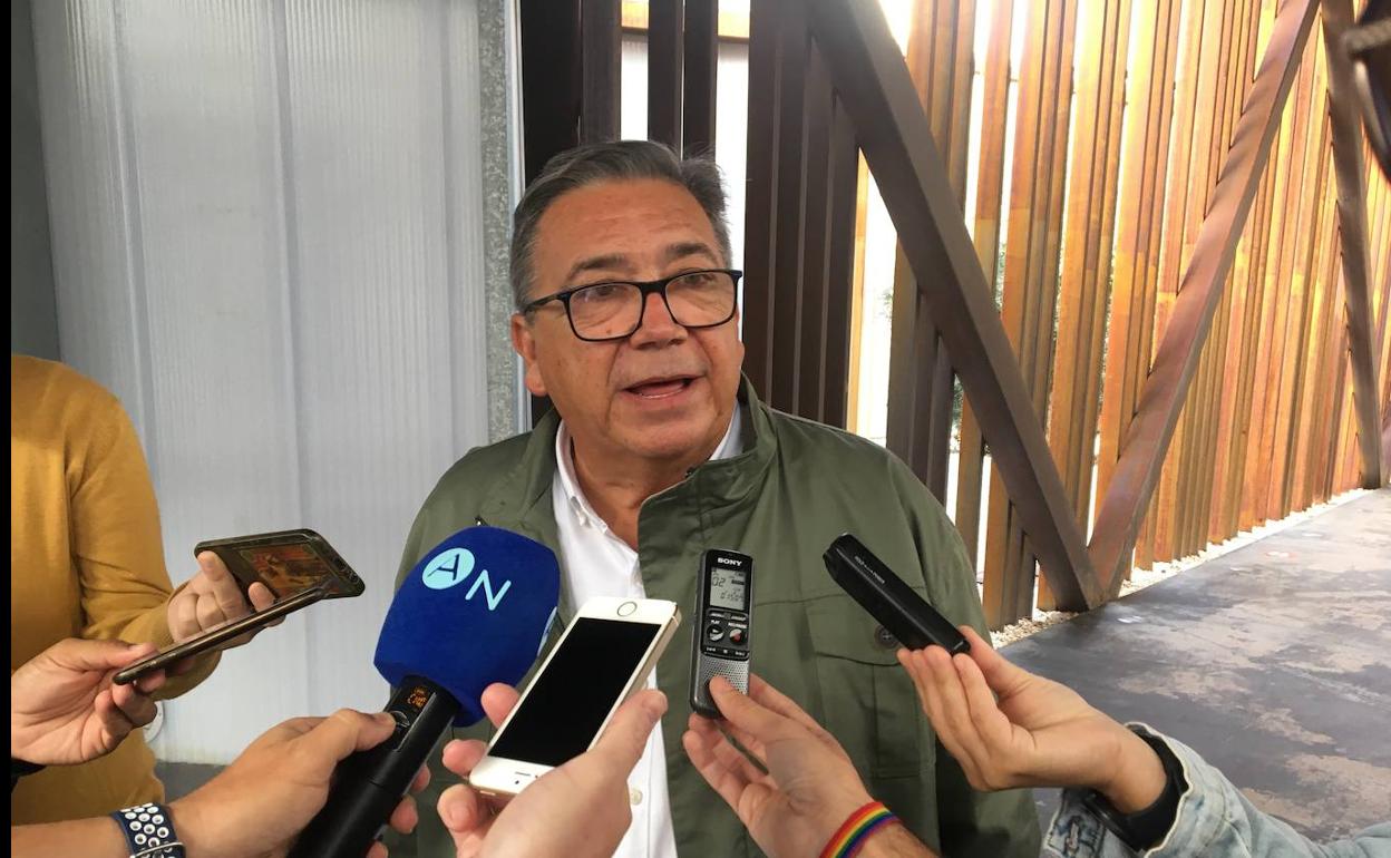 Tamara Rodríguez, Arias e Isabel Ballesteros asumirán provisionalmente las delegaciones Comercio, Recursos Humanos y Salud y Consumo