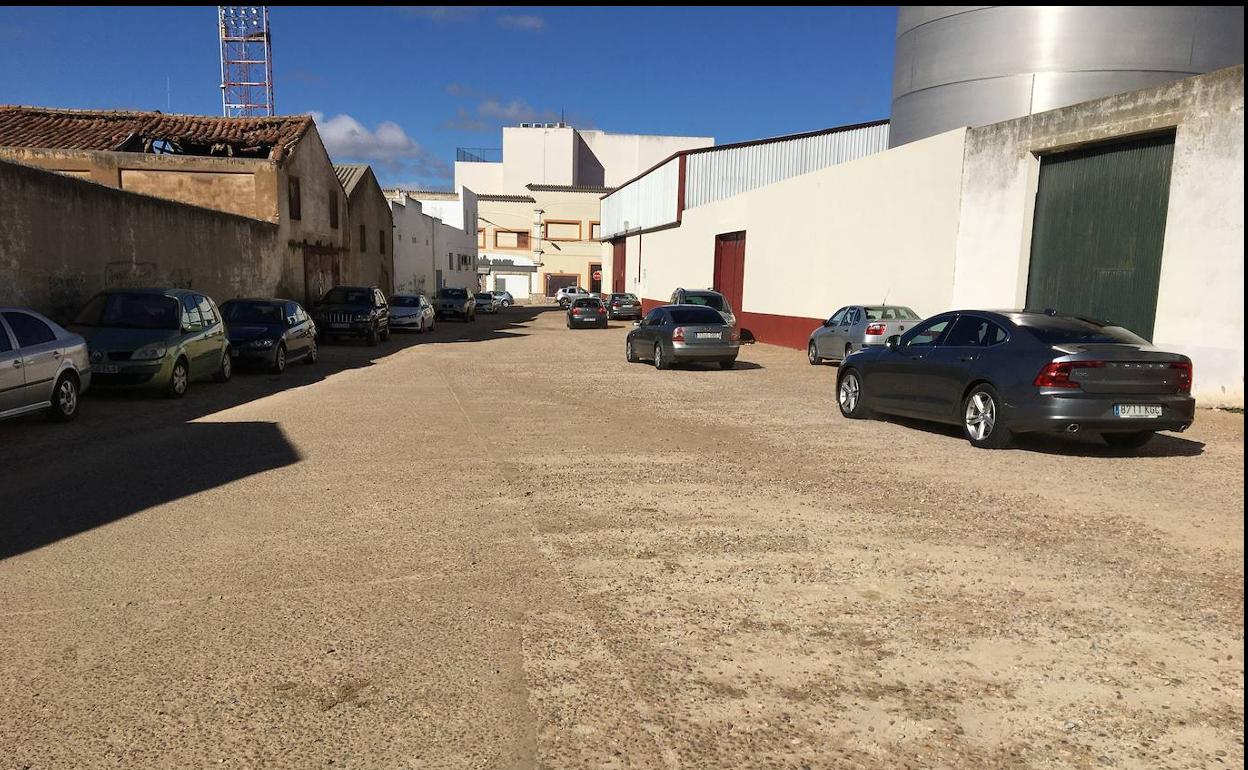 La subvención de 411.000 euros del Aepsa se destinará a pavimentar con hormigón calles de tierra