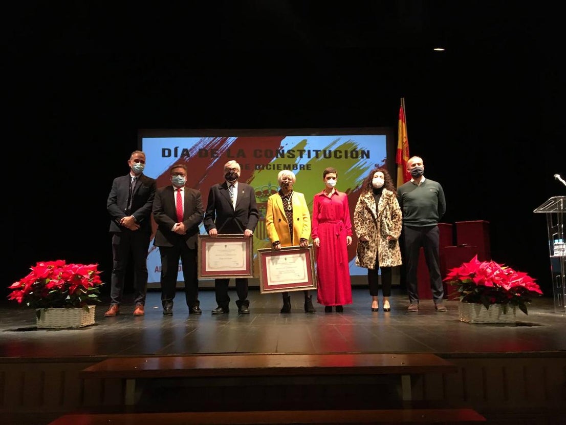 Las Medallas de Almendralejo se entregaron en el acto del Día de la Constitución 